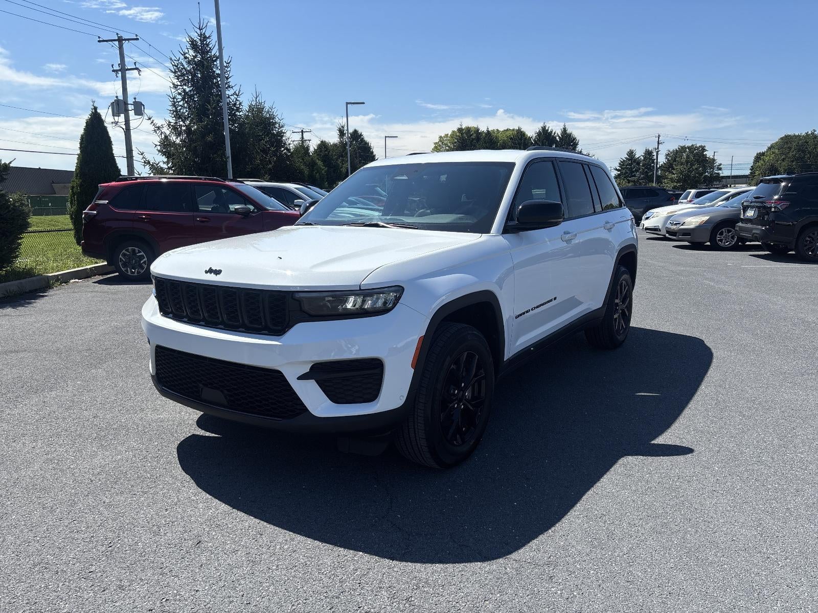 2025 Jeep Grand Cherokee Altitude 4x4