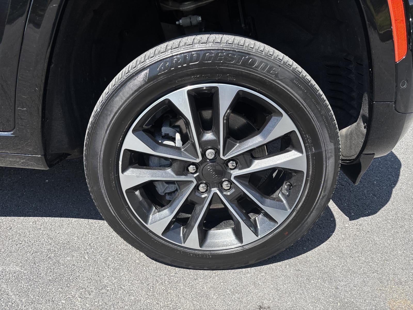 2023 Jeep Grand Cherokee L Overland 4x4