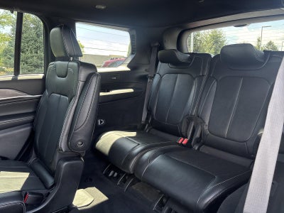 2023 Jeep Grand Cherokee L Overland 4x4