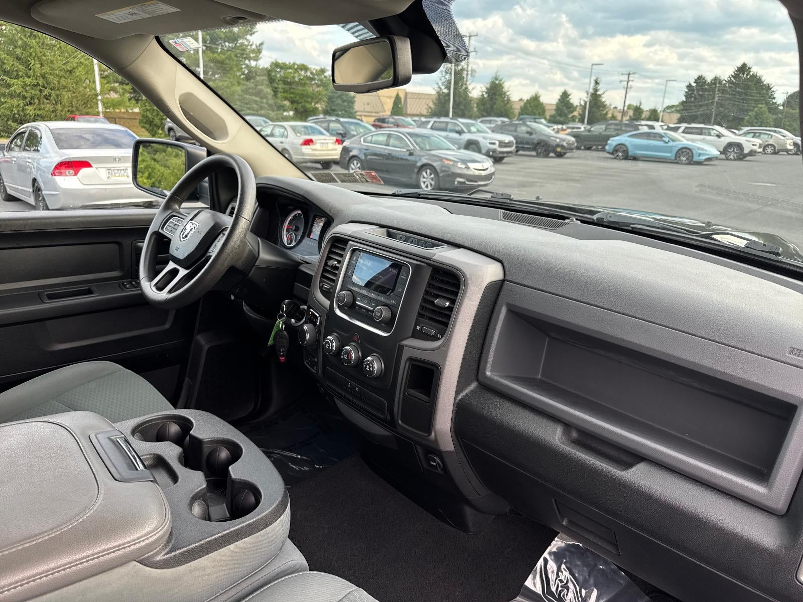 2018 RAM 1500 Express 4x4 Quad Cab 6'4" Box