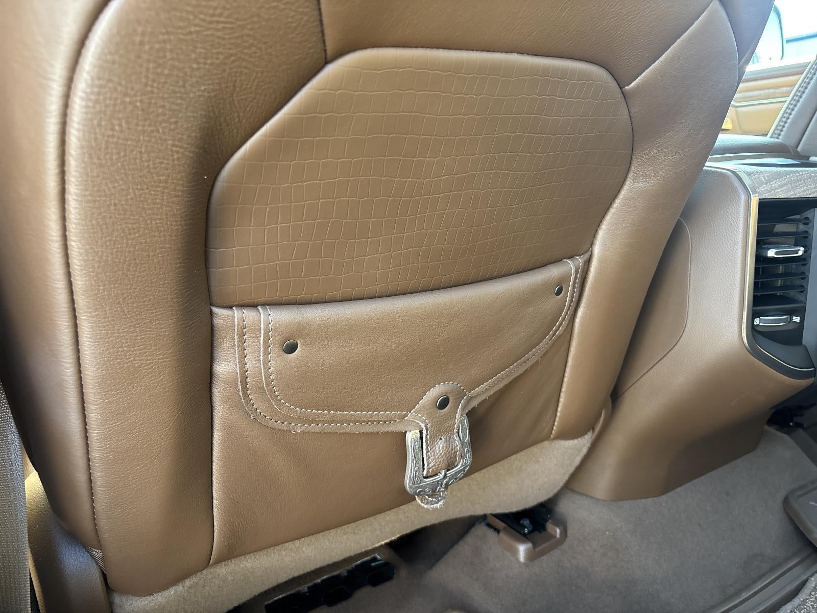 2019 RAM 1500 Longhorn 4x4 Crew Cab 5'7" Box