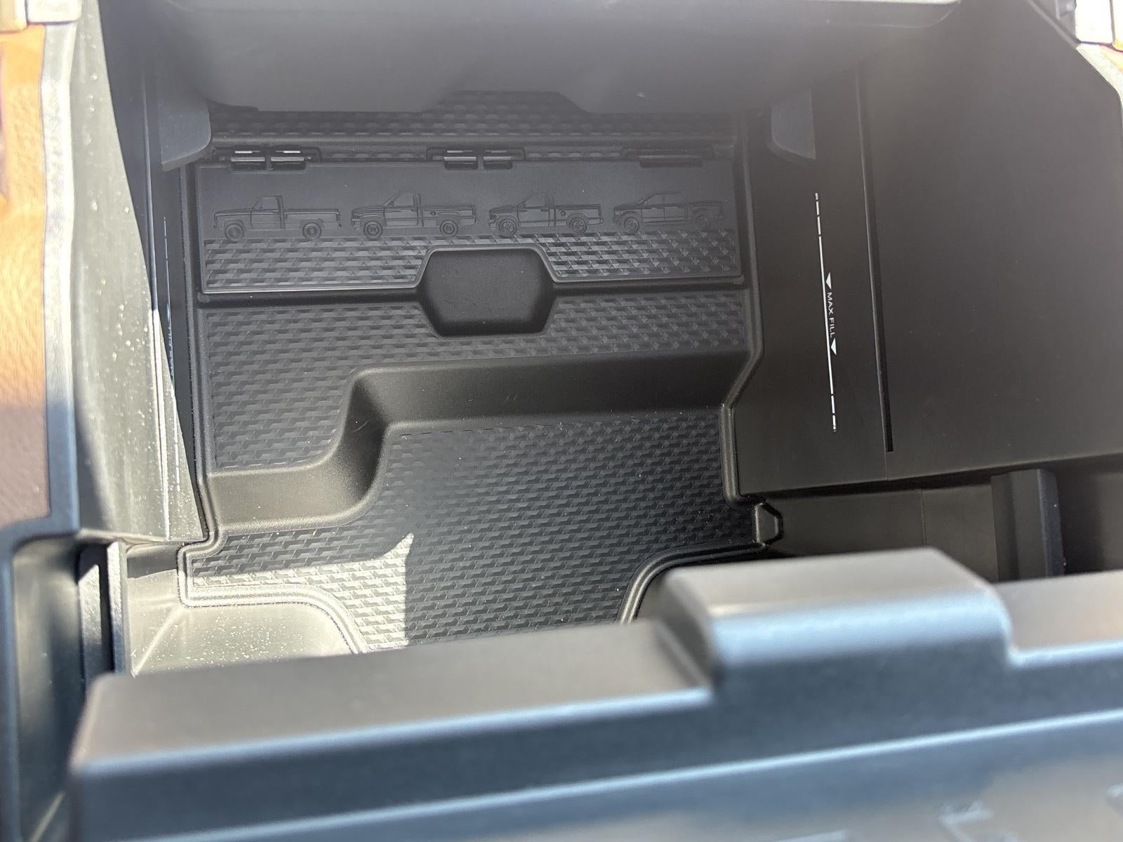 2019 RAM 1500 Longhorn 4x4 Crew Cab 5'7" Box
