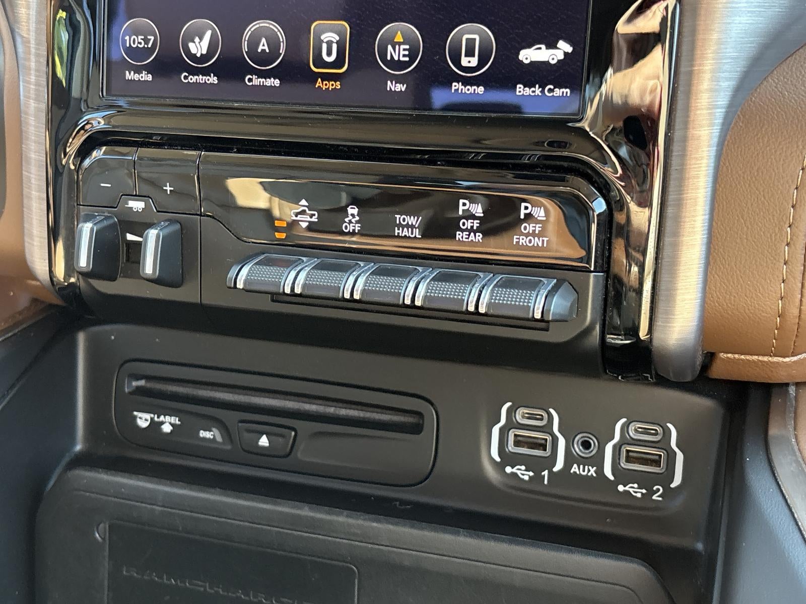 2019 RAM 1500 Longhorn 4x4 Crew Cab 5'7" Box
