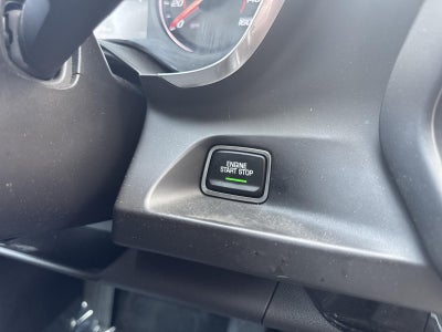 2016 Chevrolet Camaro 2dr Coupe 1LT
