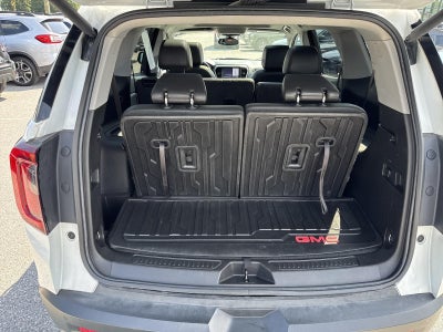 2022 GMC Acadia AWD AT4