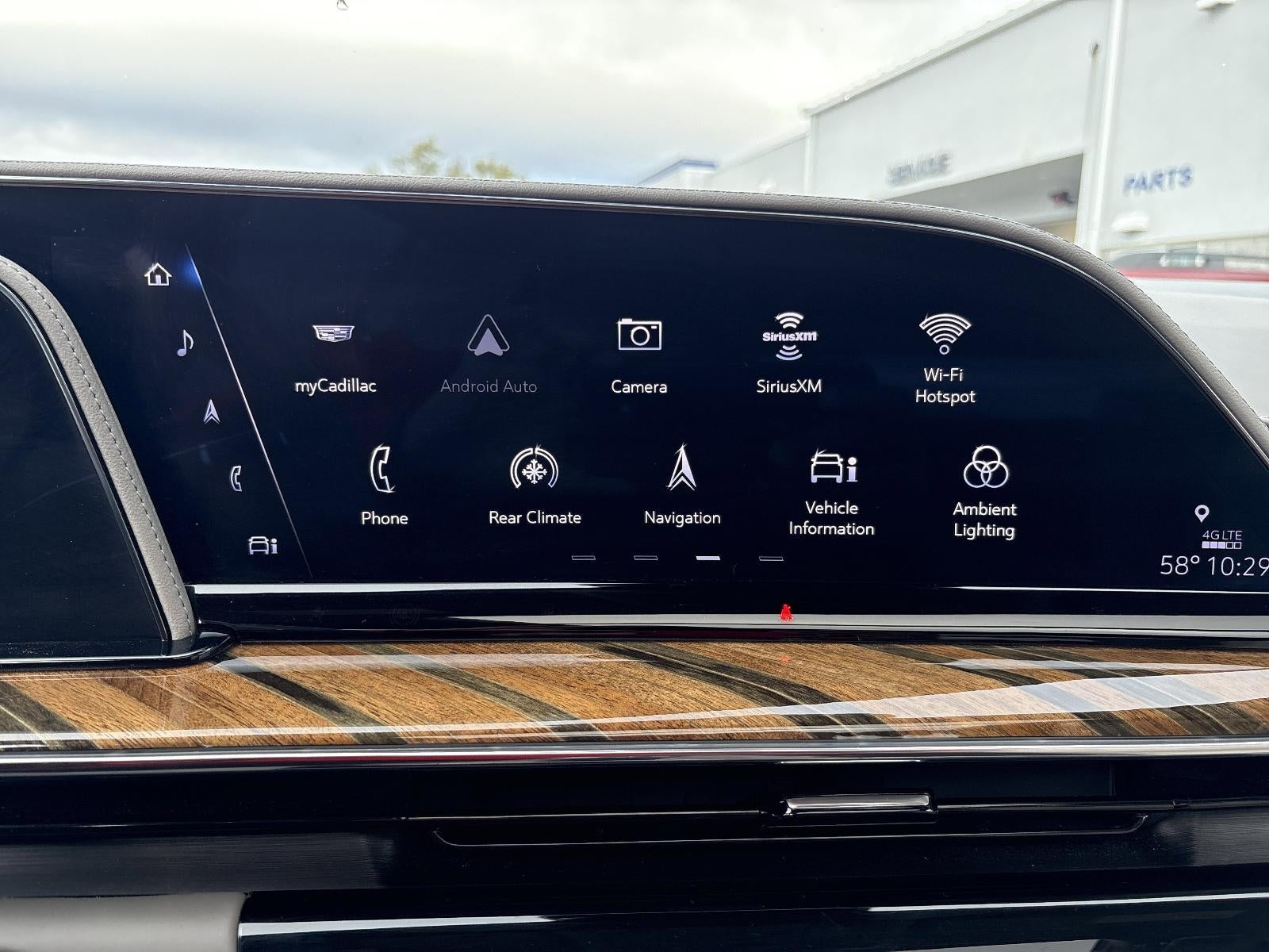 2023 Cadillac Escalade 4WD Sport Platinum