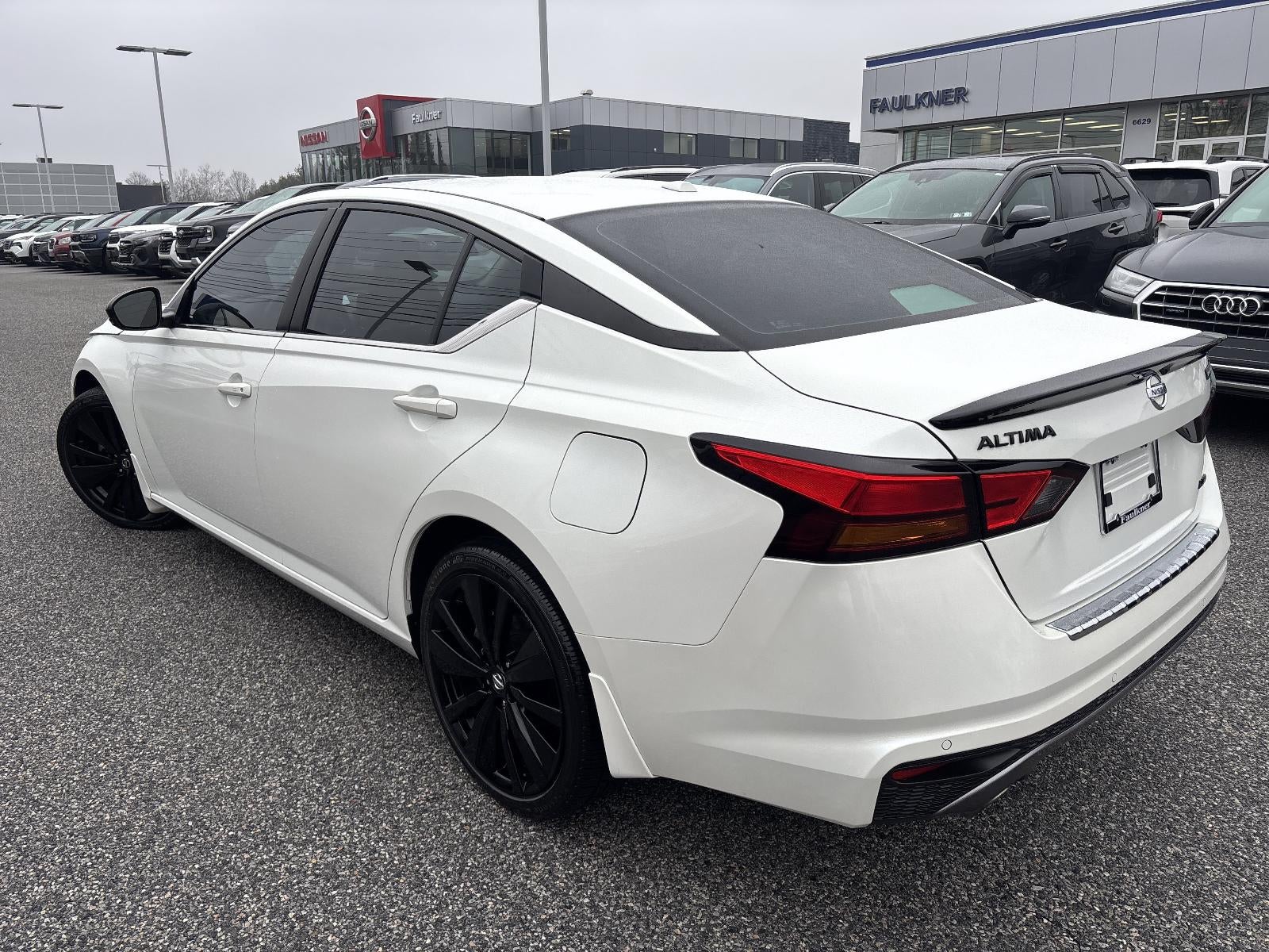 2022 Nissan Altima 2.5 SR AWD Sedan