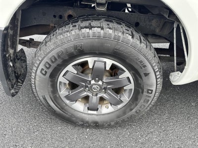 2015 Nissan Frontier 4WD King Cab Auto PRO-4X