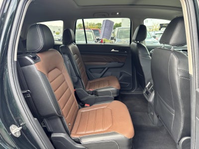 2021 Volkswagen Atlas 3.6L V6 SEL Premium R-Line 4MOTION *Ltd Avail*