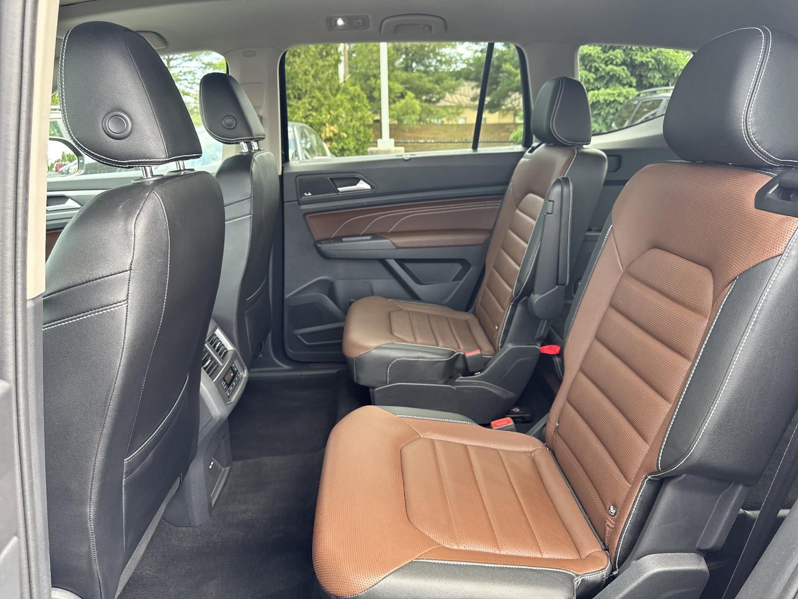 2021 Volkswagen Atlas 3.6L V6 SEL Premium R-Line 4MOTION *Ltd Avail*