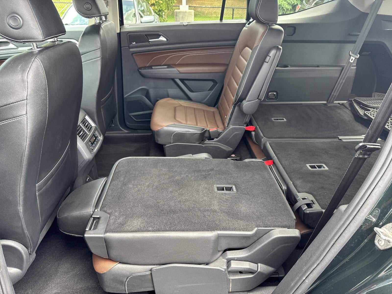 2021 Volkswagen Atlas 3.6L V6 SEL Premium R-Line 4MOTION *Ltd Avail*