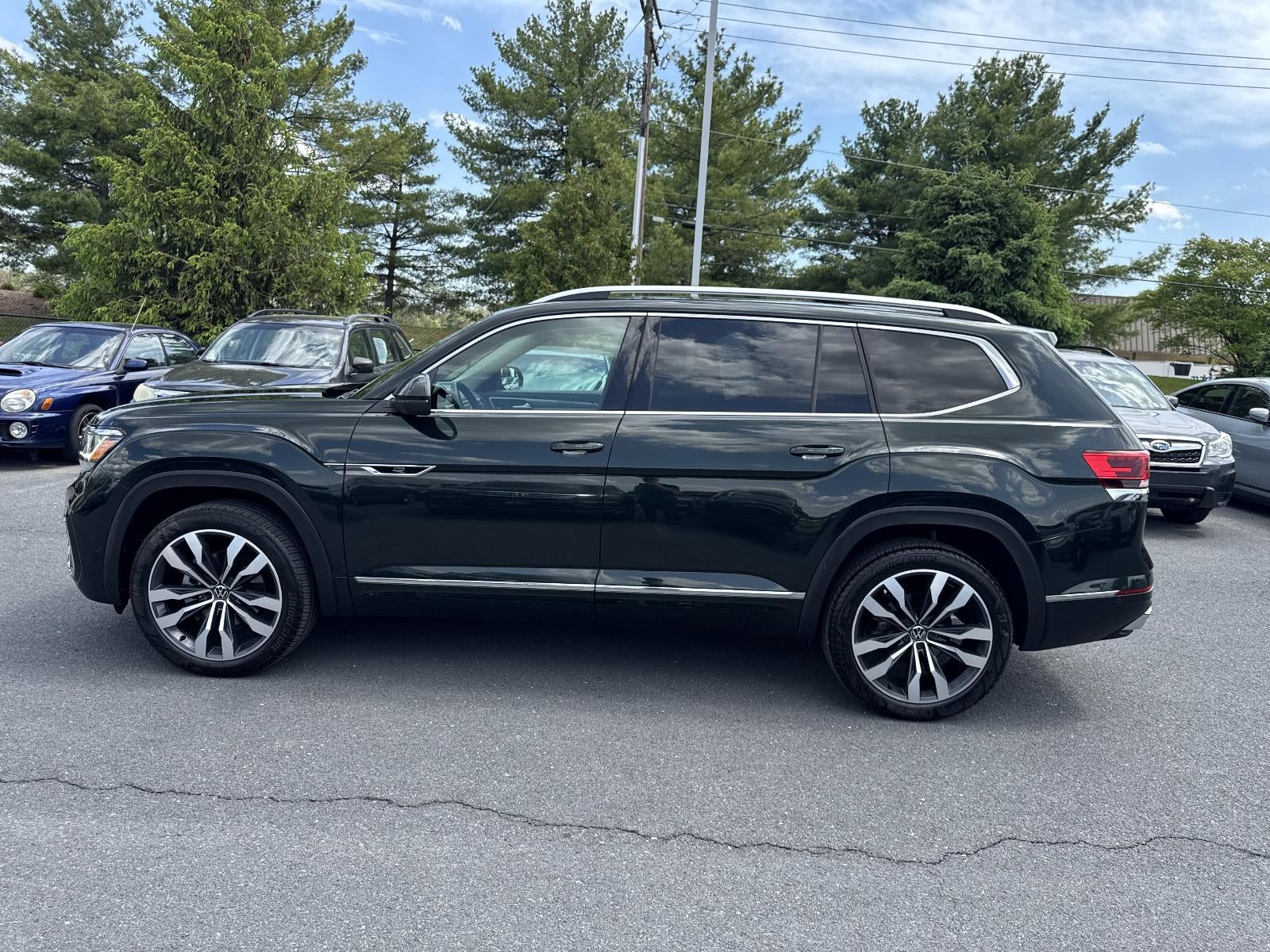 2021 Volkswagen Atlas 3.6L V6 SEL Premium R-Line 4MOTION *Ltd Avail*