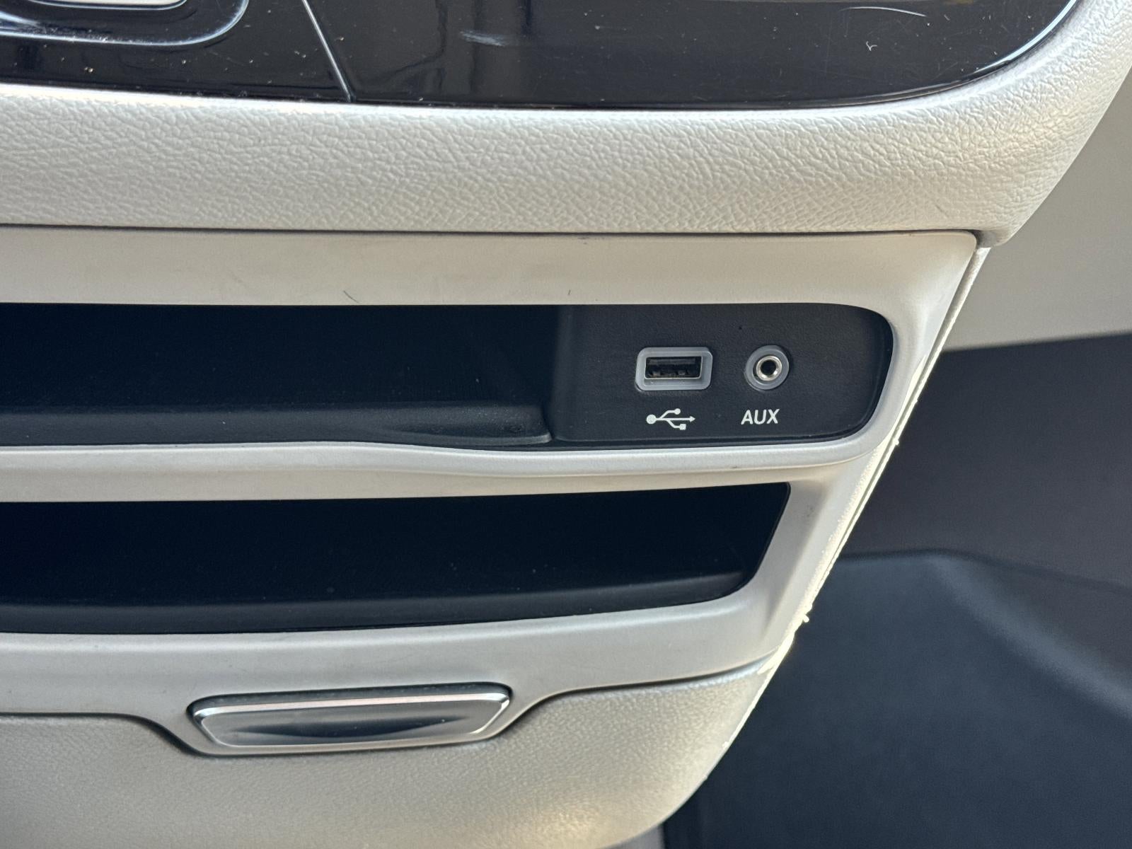 2018 Chrysler Pacifica Touring L FWD