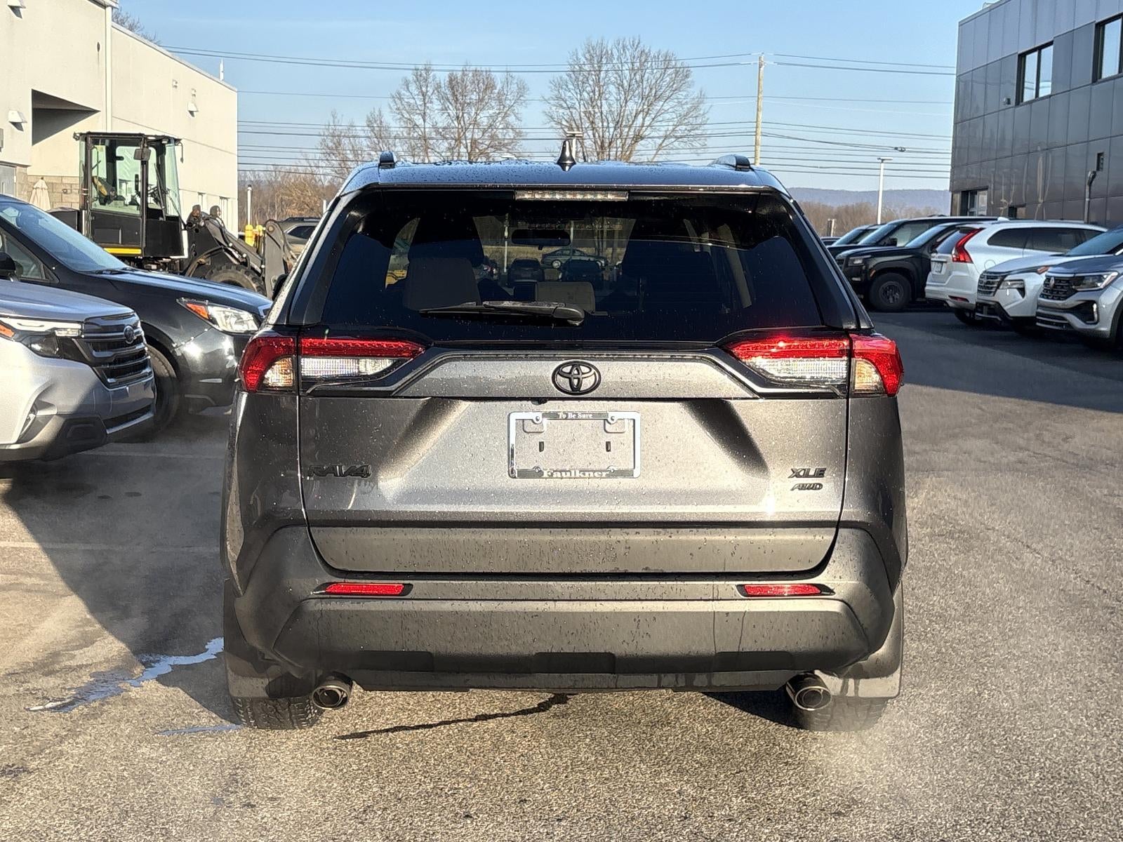 2021 Toyota RAV4 XLE AWD (Natl)