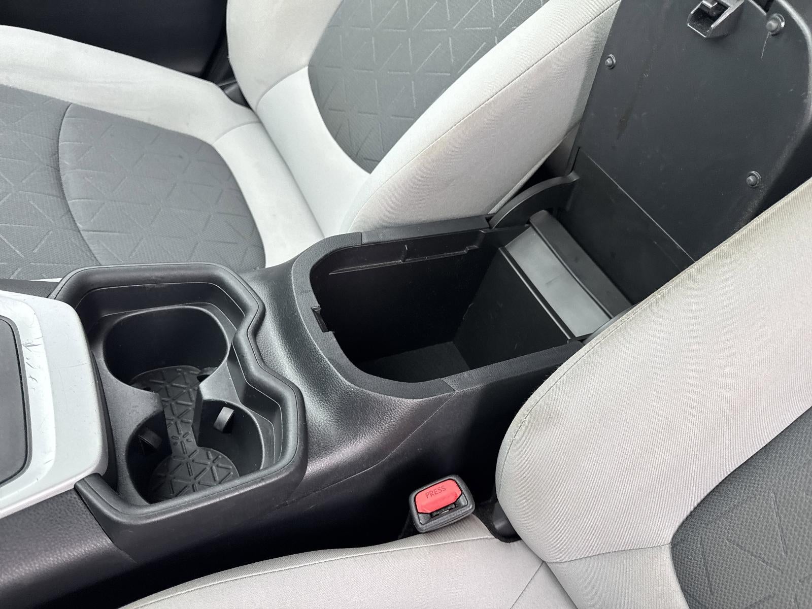 2019 Toyota RAV4 Hybrid XLE AWD (Natl)