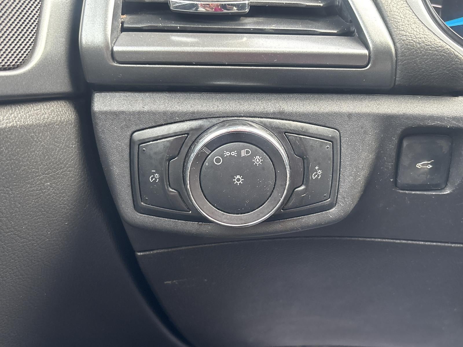 2013 Ford Fusion 4dr Sdn SE FWD