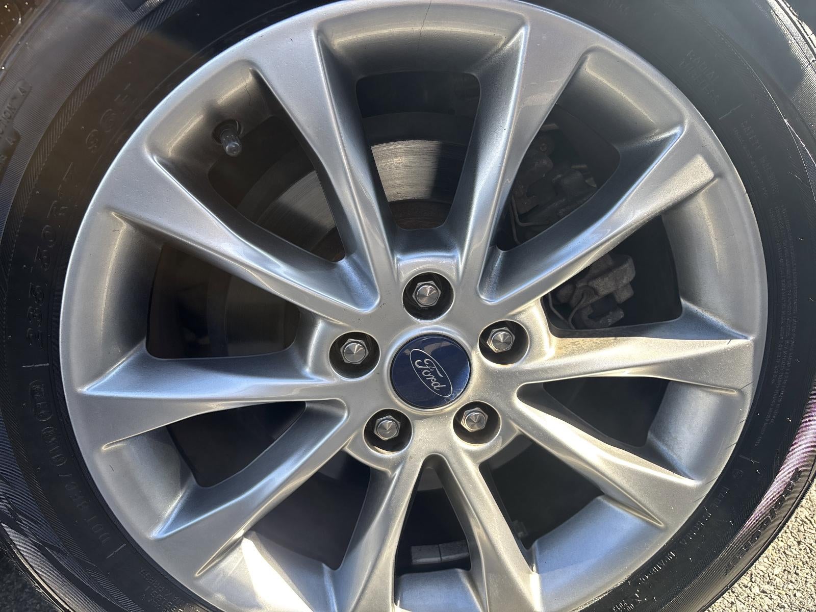 2017 Ford Fusion SE FWD