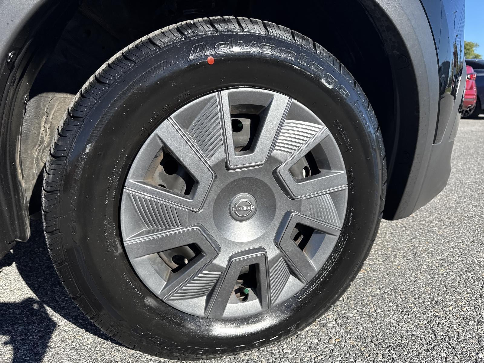2025 Nissan Kicks S AWD