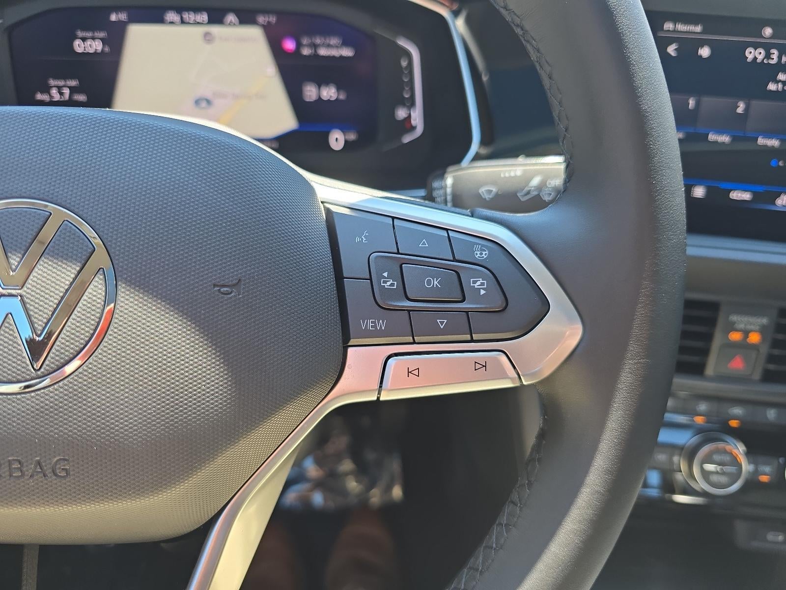 2023 Volkswagen Jetta SEL Auto