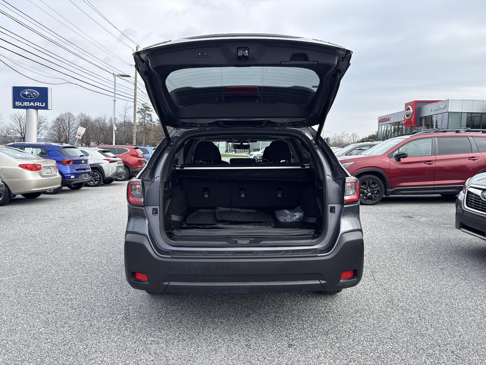 2025 Subaru Outback Premium AWD