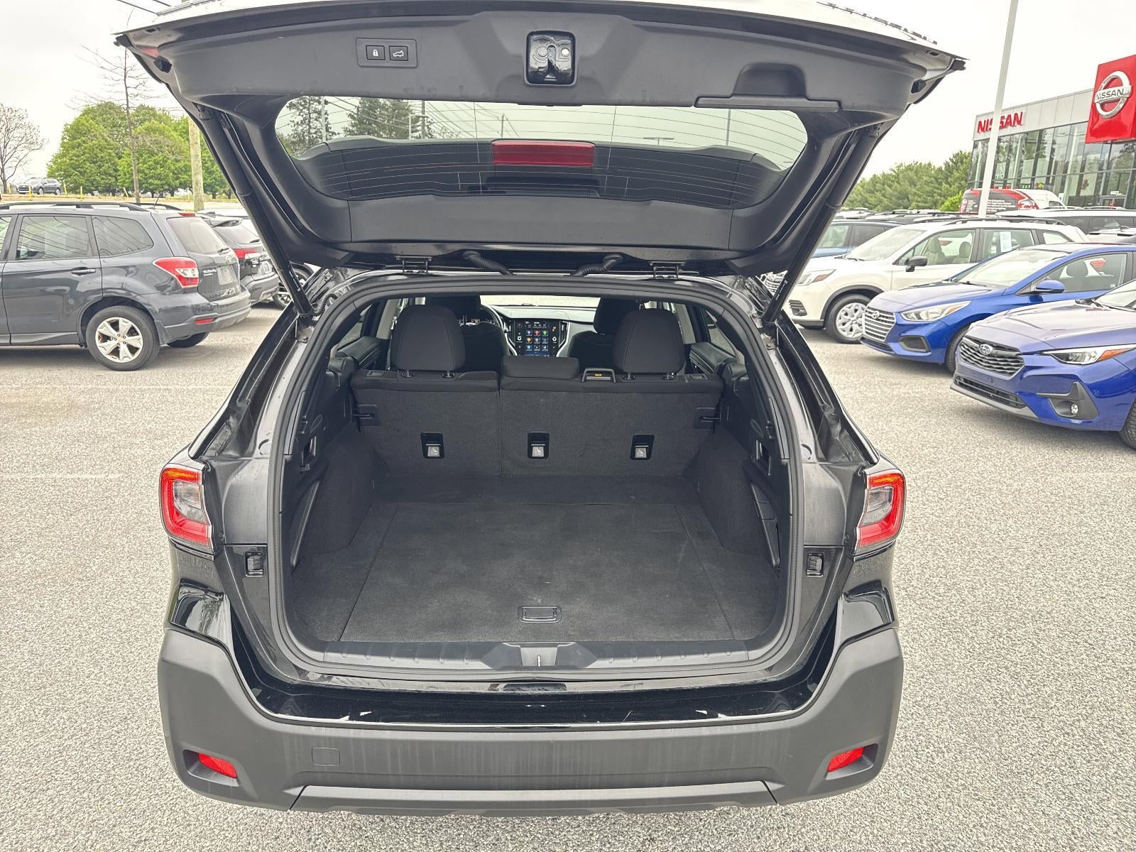 2023 Subaru Outback Premium CVT
