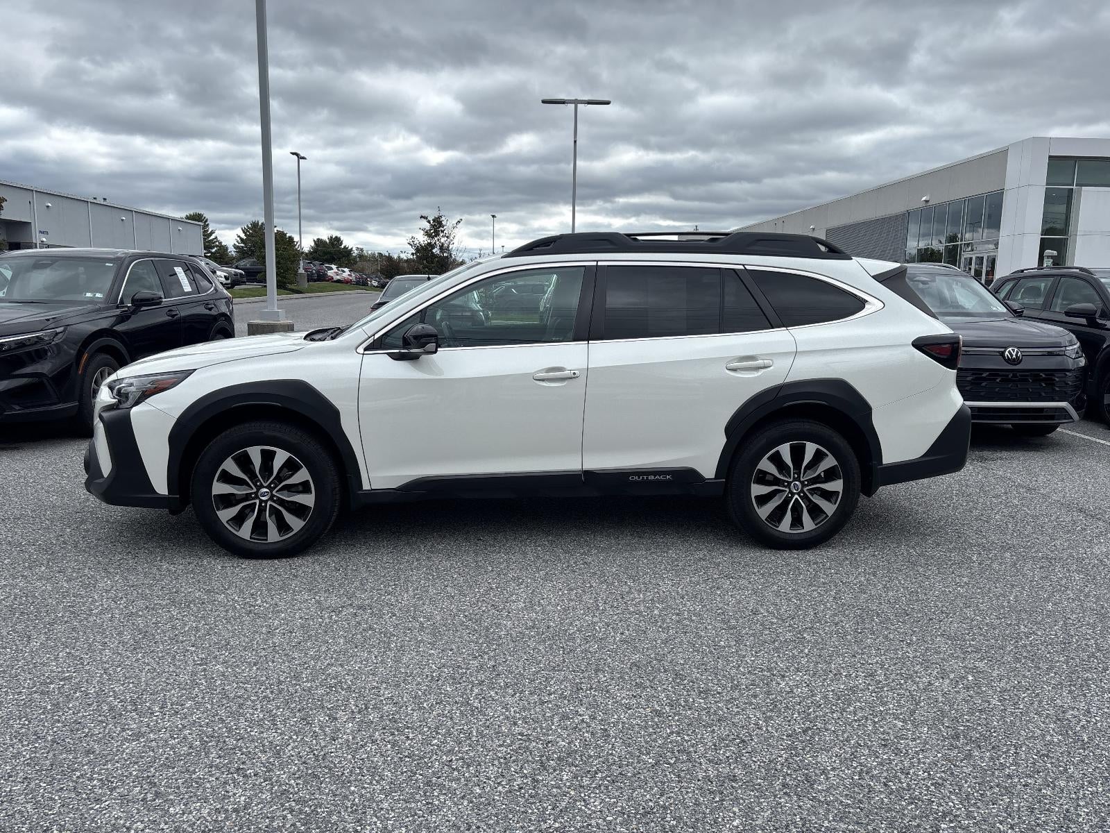2023 Subaru Outback Limited CVT