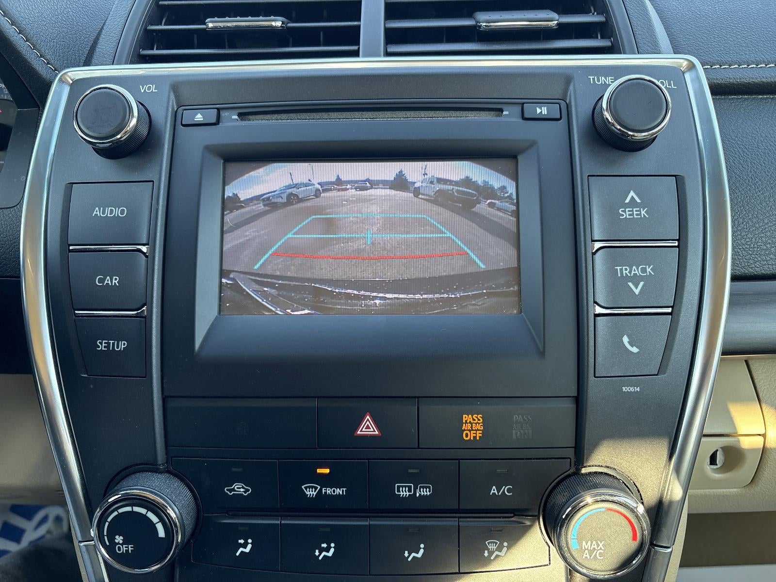 2017 Toyota Camry LE Auto (SE)