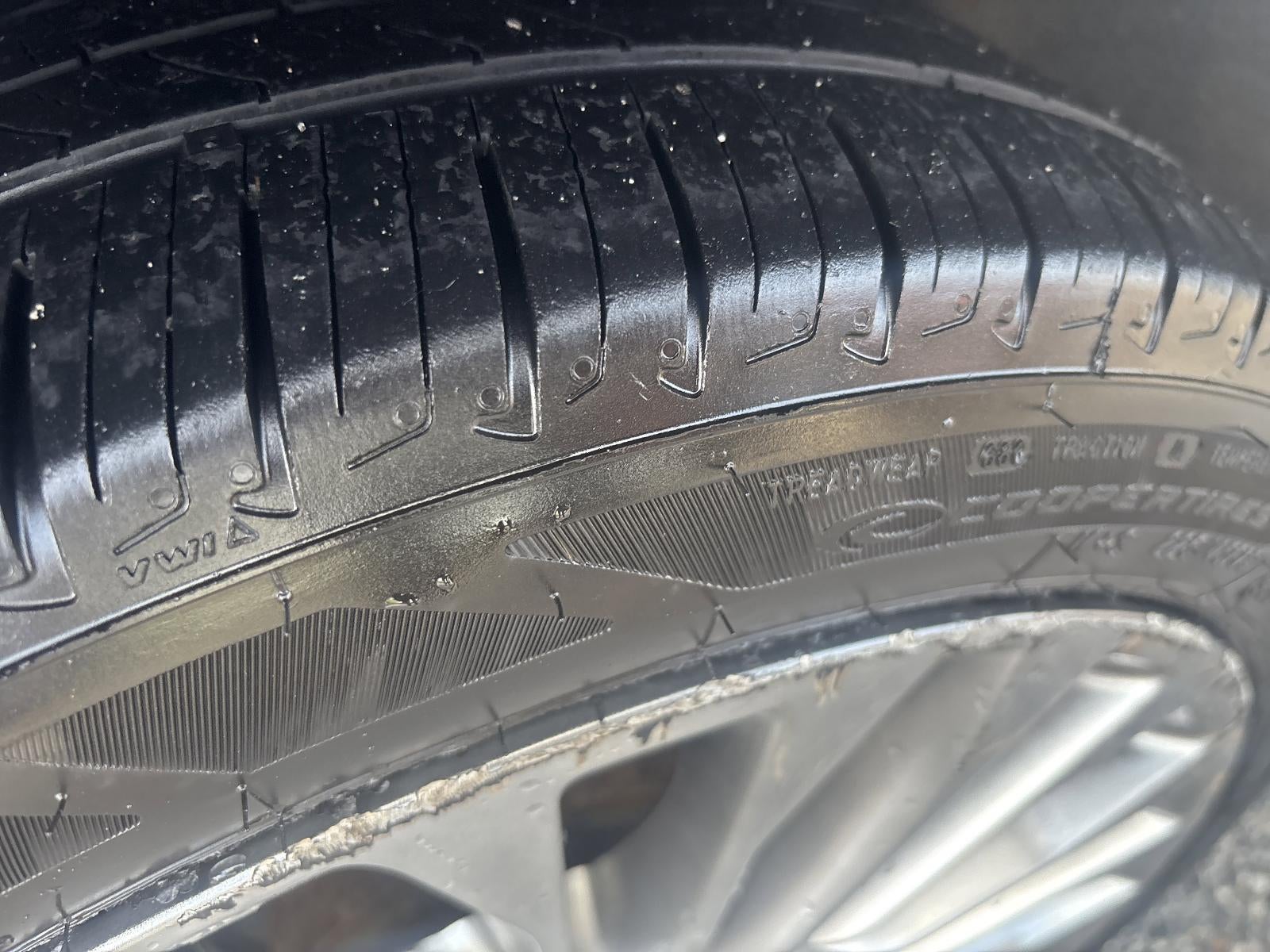 2017 Toyota Avalon Limited (Natl)