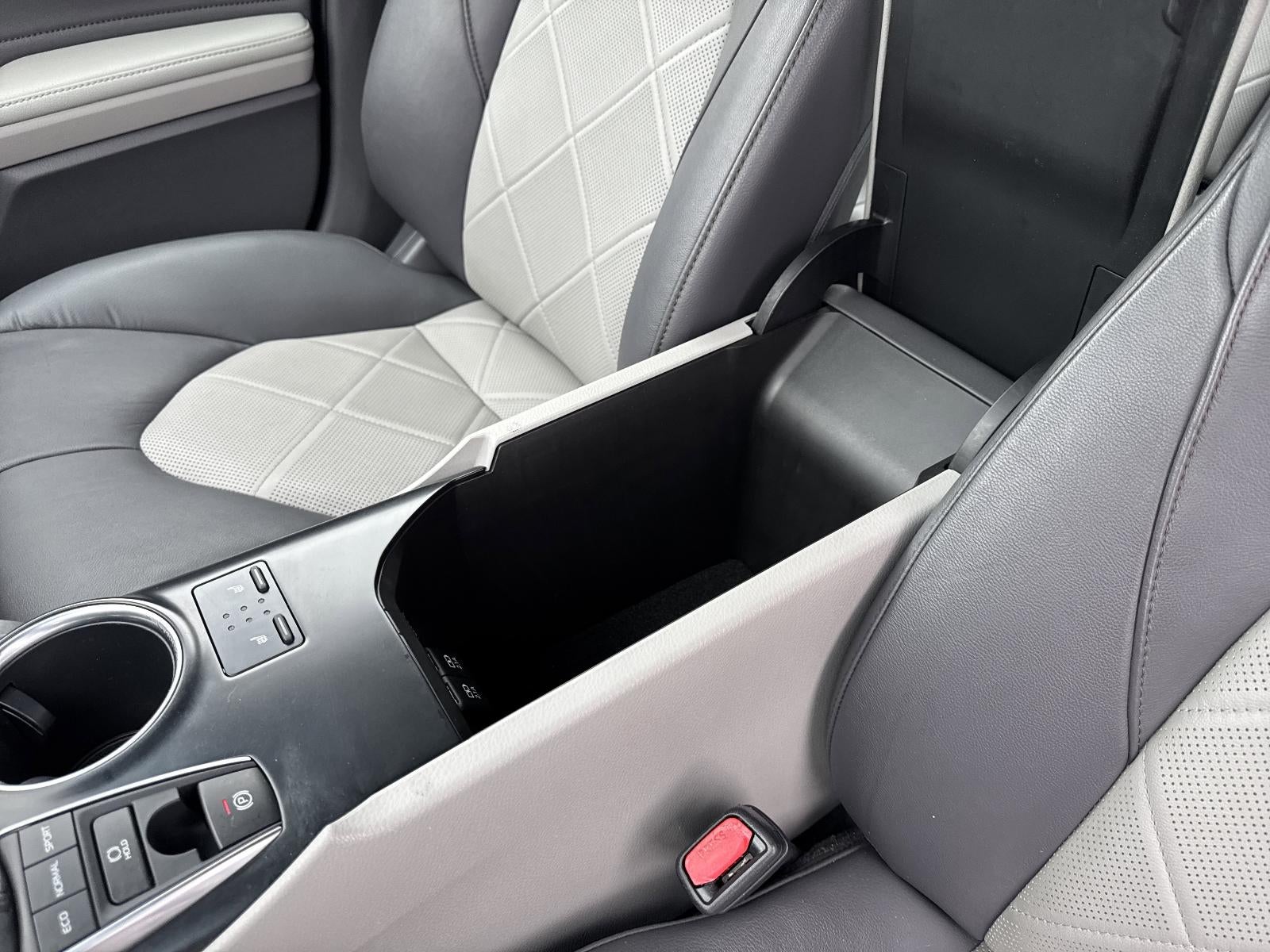 2018 Toyota Camry XLE V6 Auto (Natl)