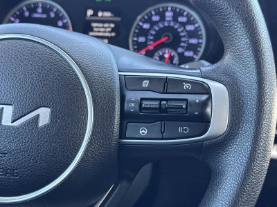 2023 Kia K5 LXS Auto FWD