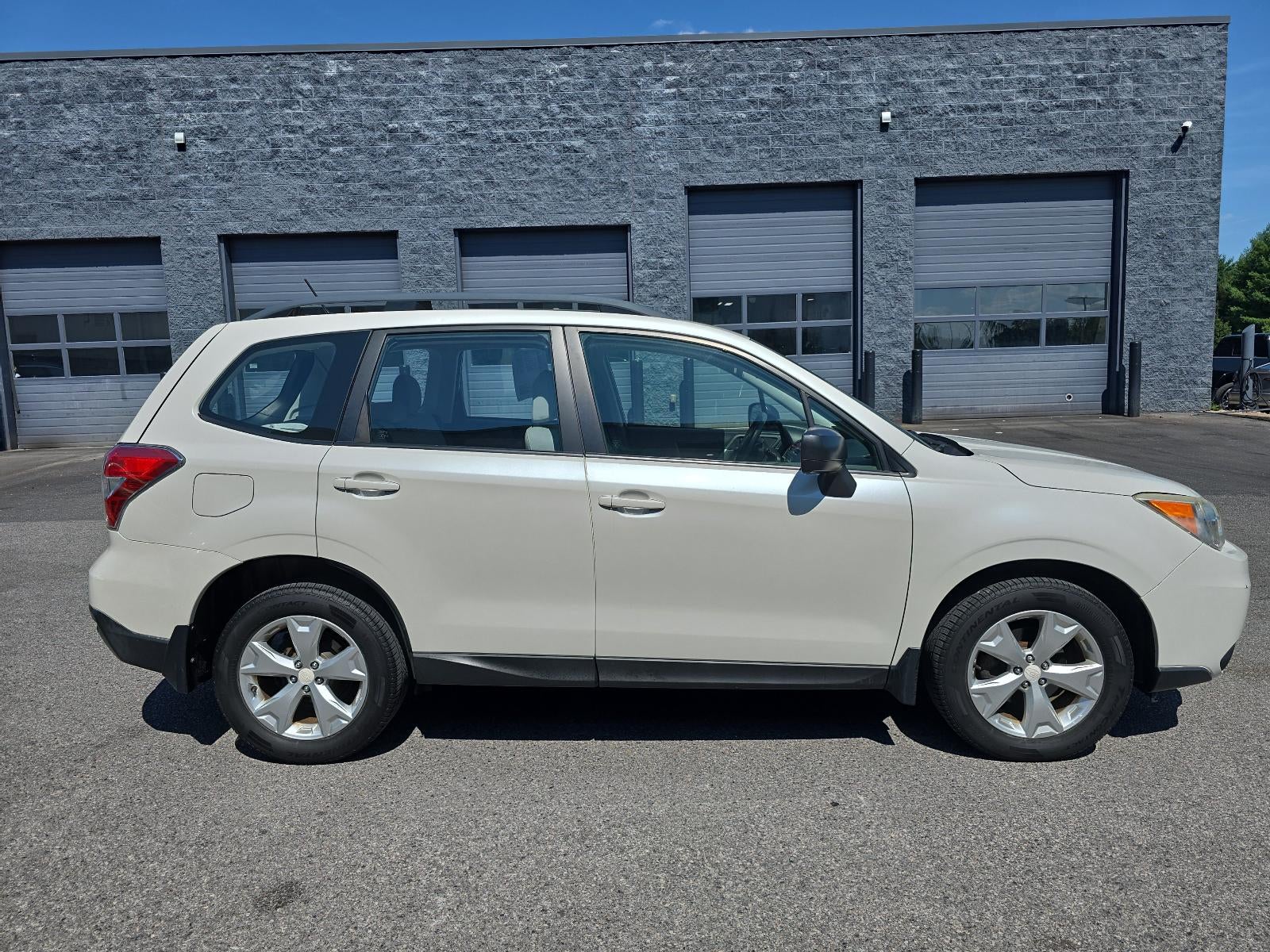 2015 Subaru Forester 2.5i CVT