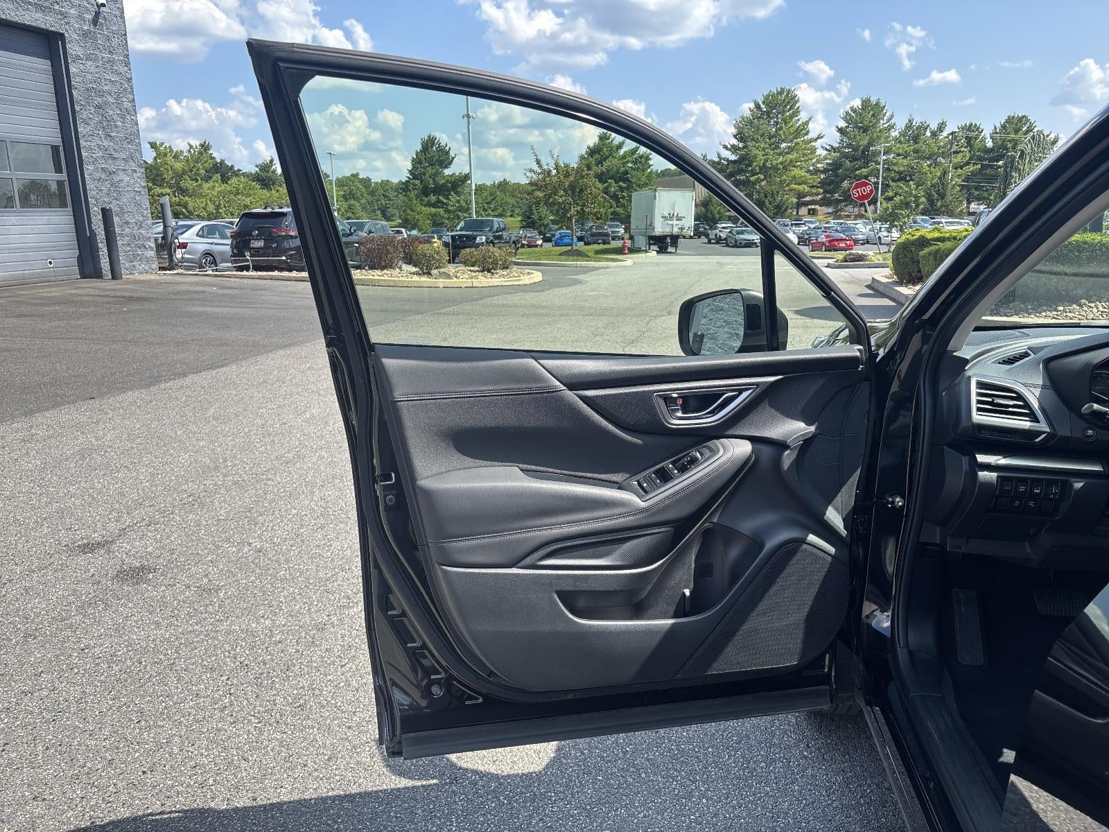 2024 Subaru Forester Premium AWD