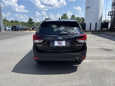 2024 Subaru Forester Premium AWD