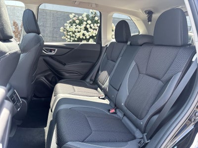2024 Subaru Forester Premium AWD