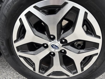 2020 Subaru Forester Premium CVT