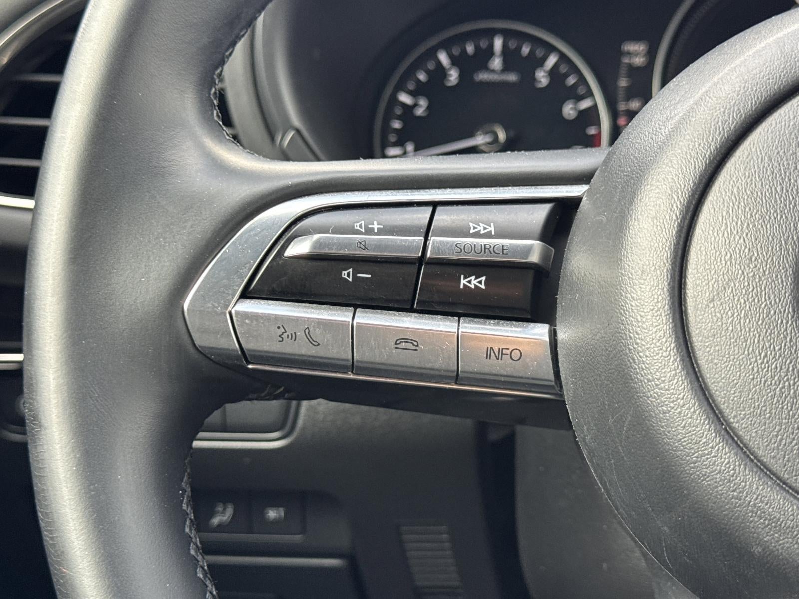 2020 Mazda Mazda3 Hatchback Preferred Package Auto FWD