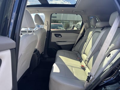 2024 Nissan Rogue AWD SV