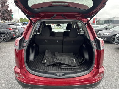 2018 Toyota RAV4 LE AWD (Natl)