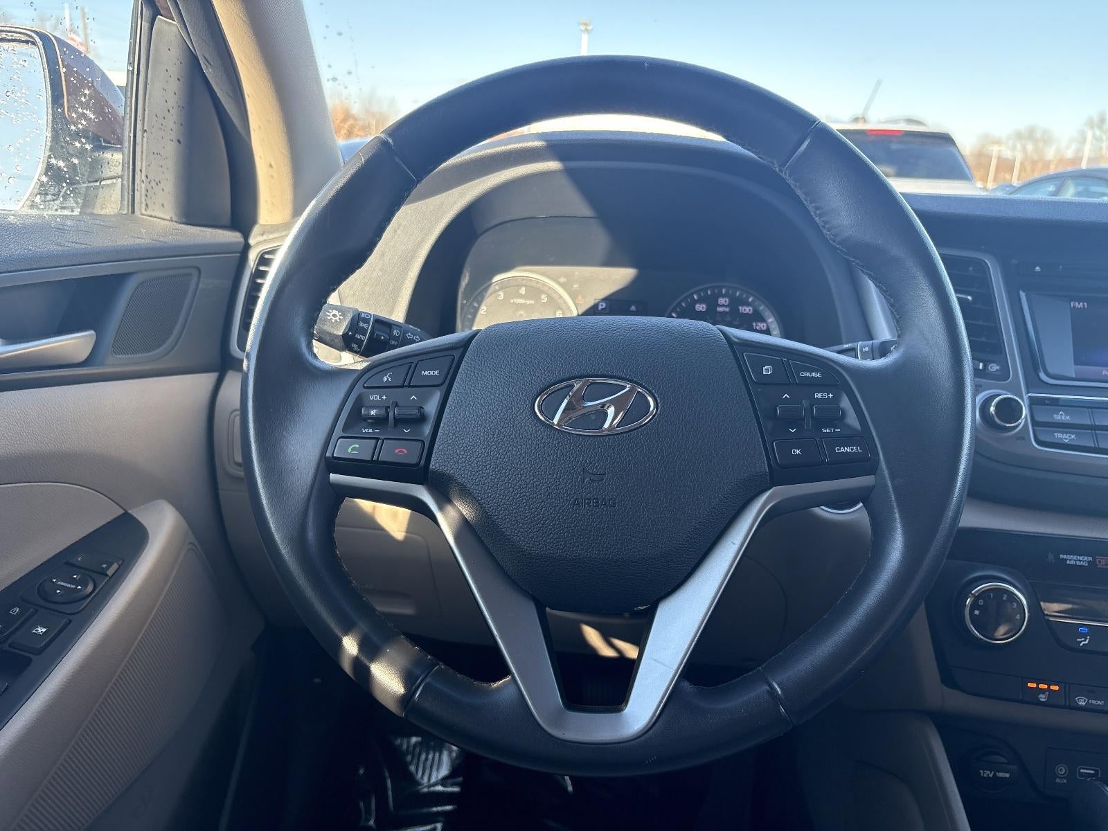 2016 Hyundai TUCSON AWD 4dr Sport w/Beige Int