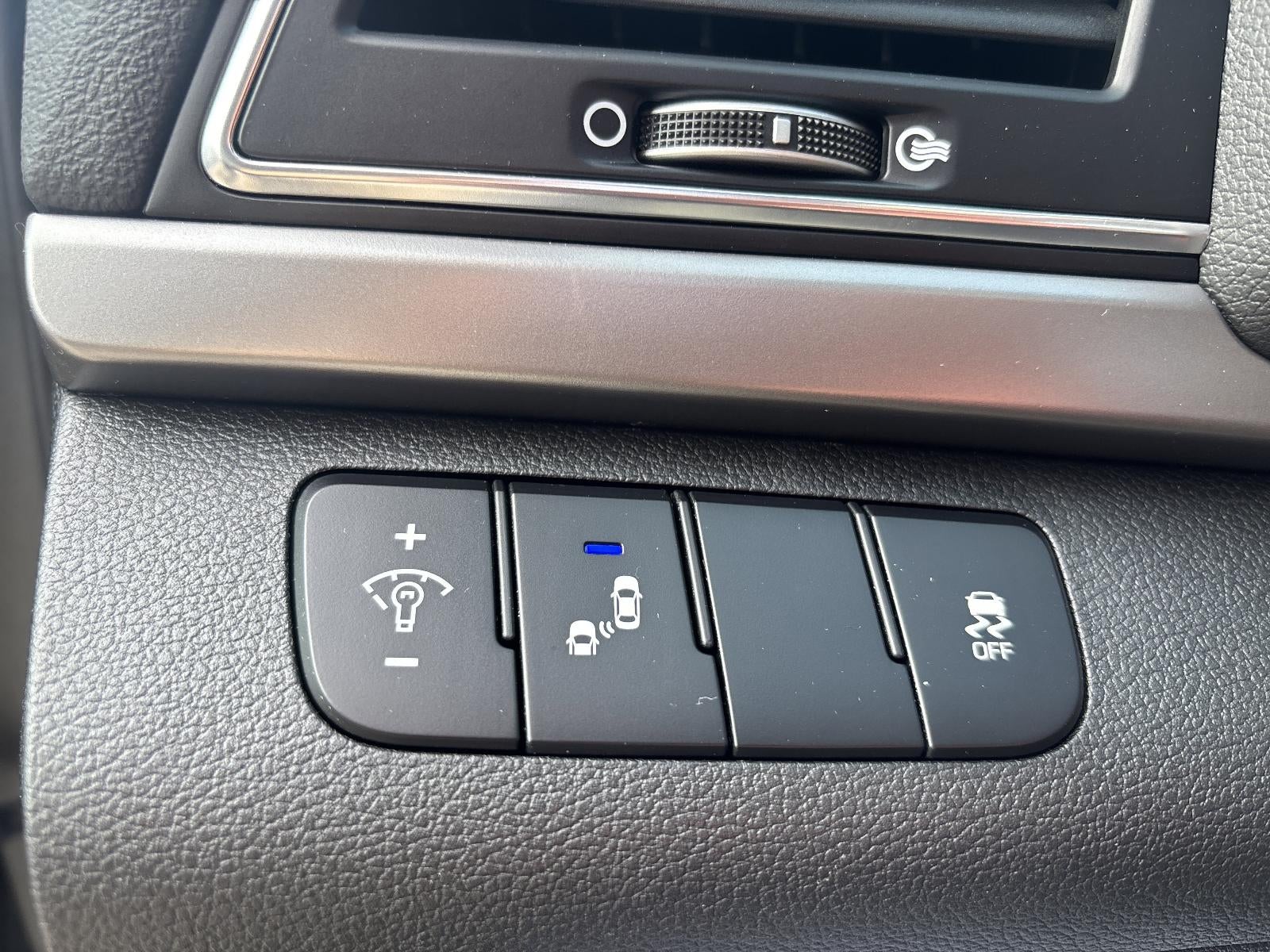 2017 Hyundai ELANTRA Value Edition 2.0L Auto (Ulsan)