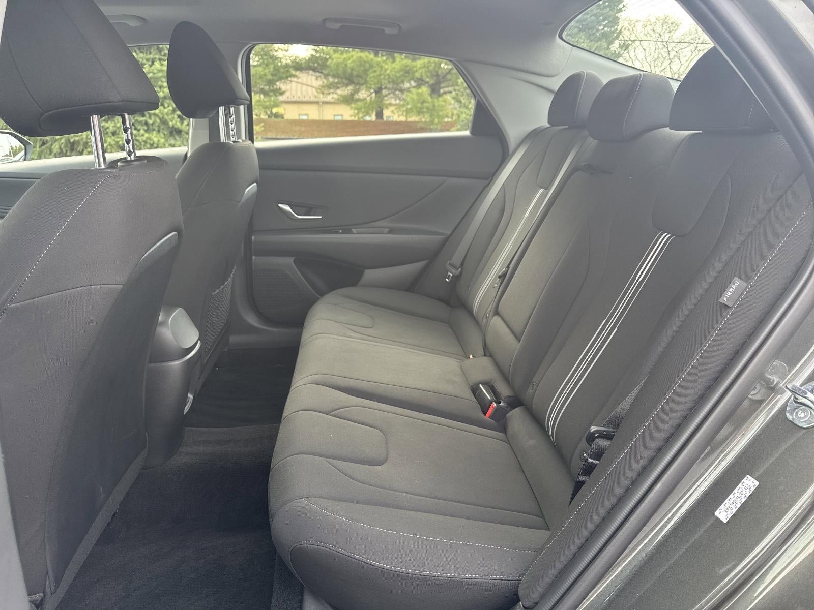 2024 Hyundai ELANTRA SEL IVT