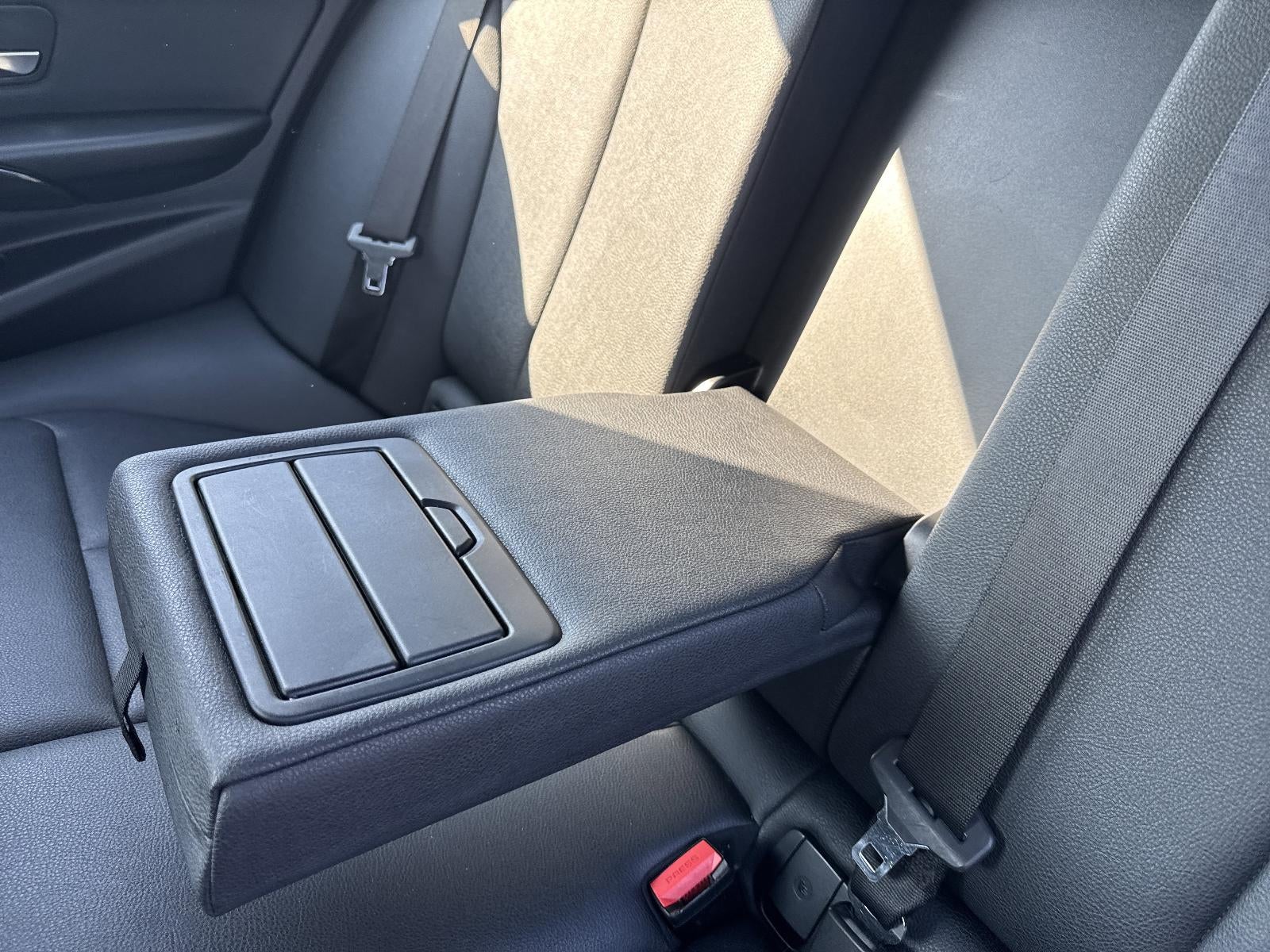 2018 BMW 330i xDrive Sedan