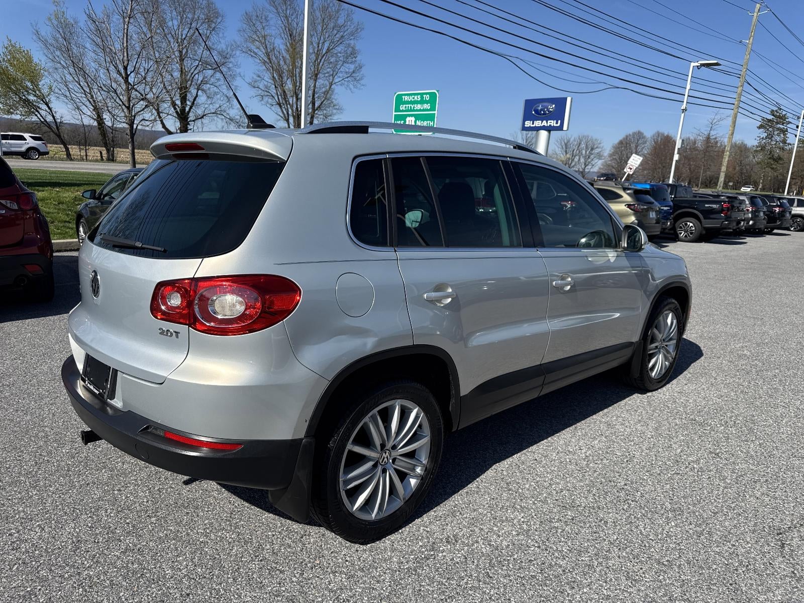 2011 Volkswagen Tiguan 2WD 4dr Auto S