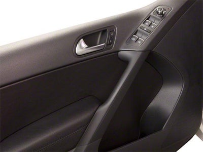2011 Volkswagen Tiguan 2WD 4dr Auto S