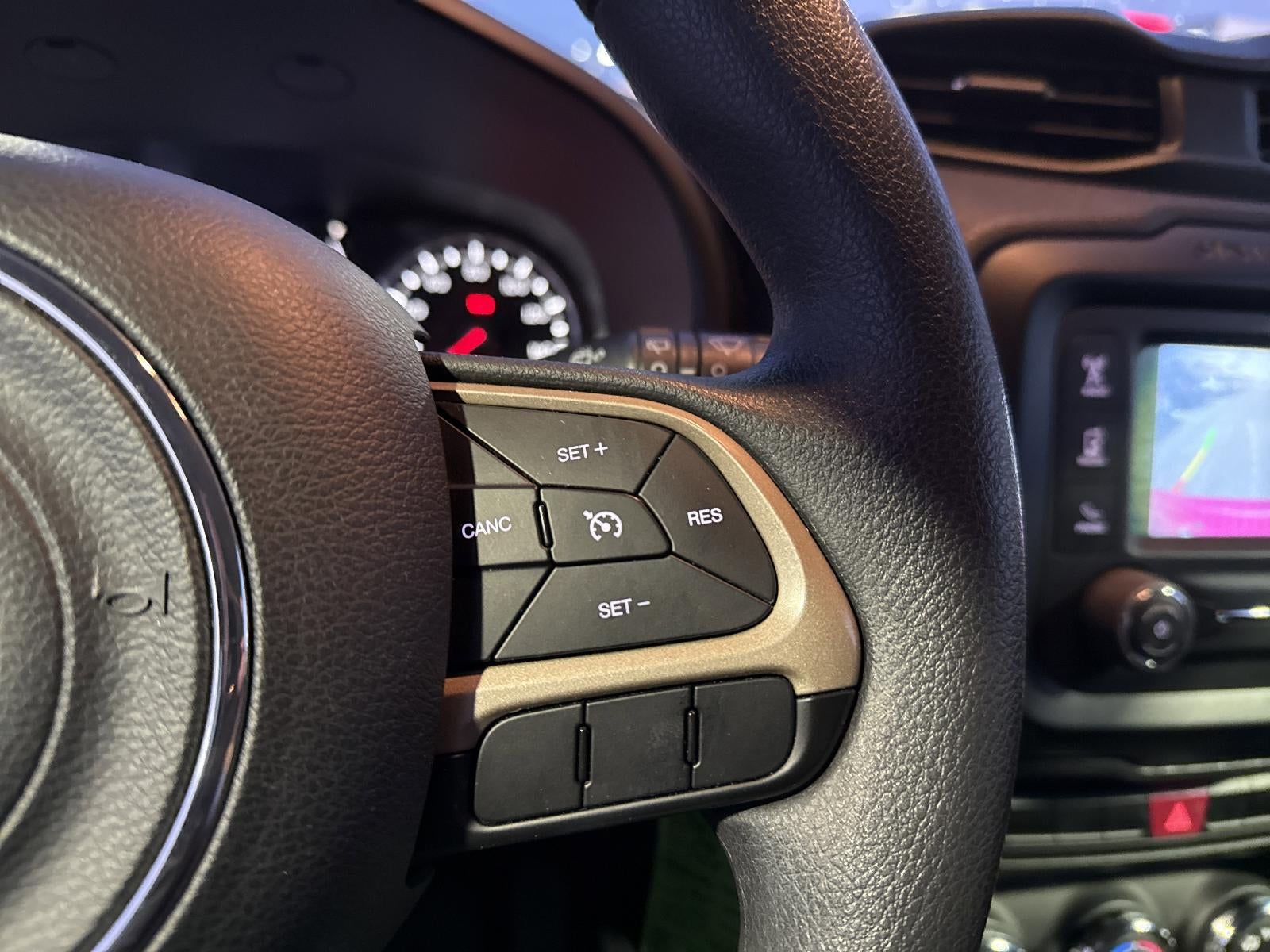 2015 Jeep Renegade FWD 4dr Sport