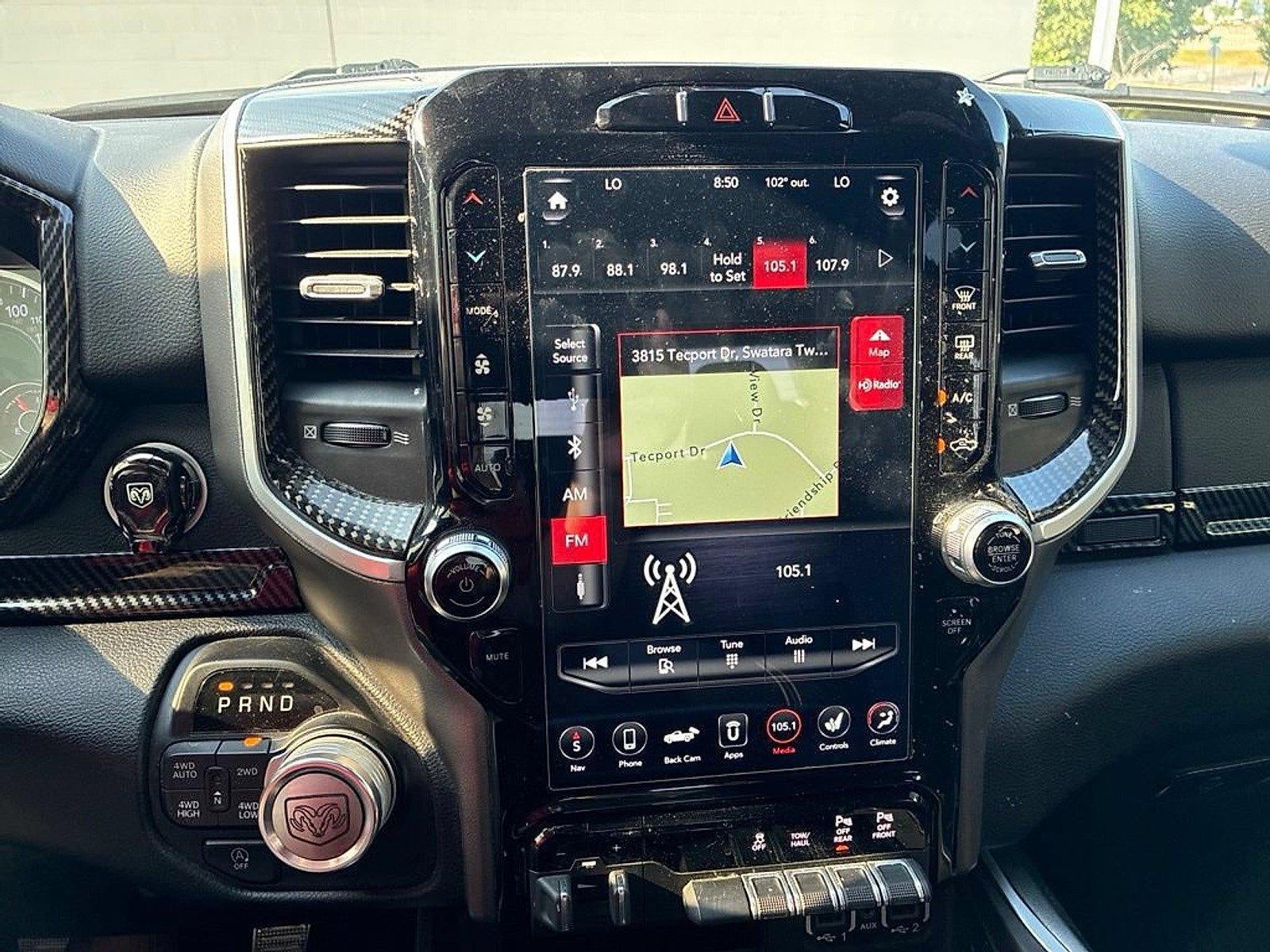 2020 RAM 1500 Big Horn 4x4 Crew Cab 5'7" Box
