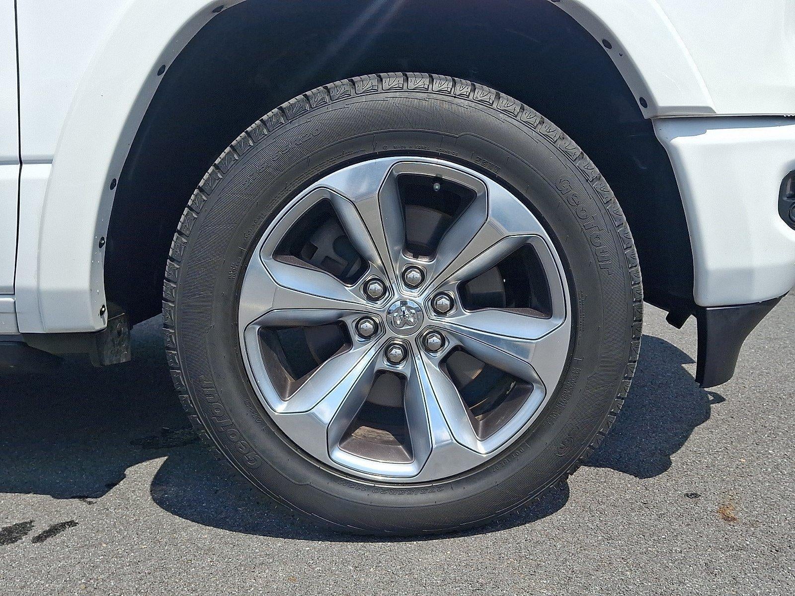 2020 RAM 1500 Limited 4x4 Crew Cab 5'7" Box