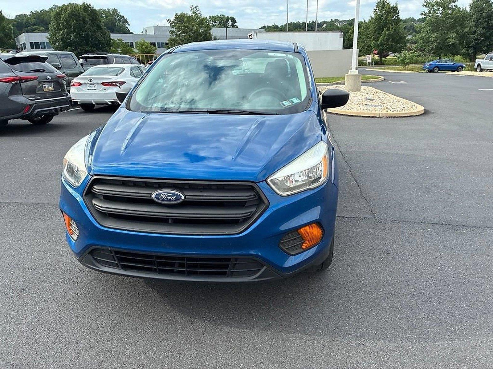 2017 Ford Escape S FWD