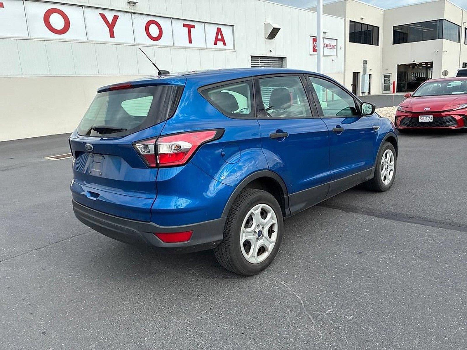 2017 Ford Escape S FWD