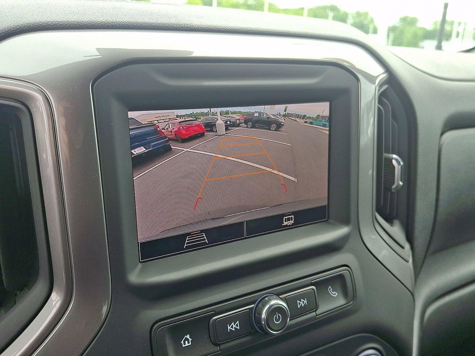 2023 Chevrolet Silverado 1500 Crew Cab Short Box 4-Wheel Drive Custom